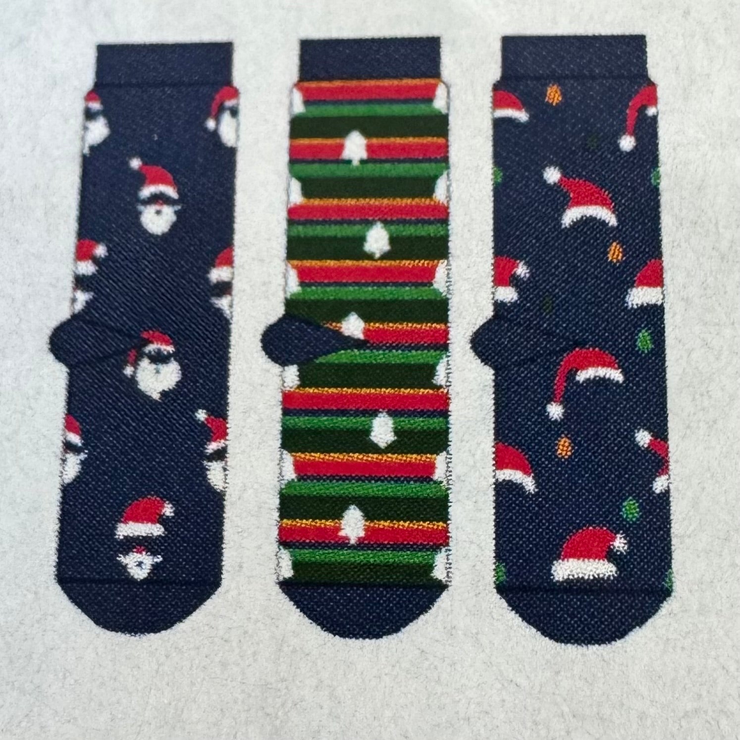 Men's 3pr Santa Socks In A Bag