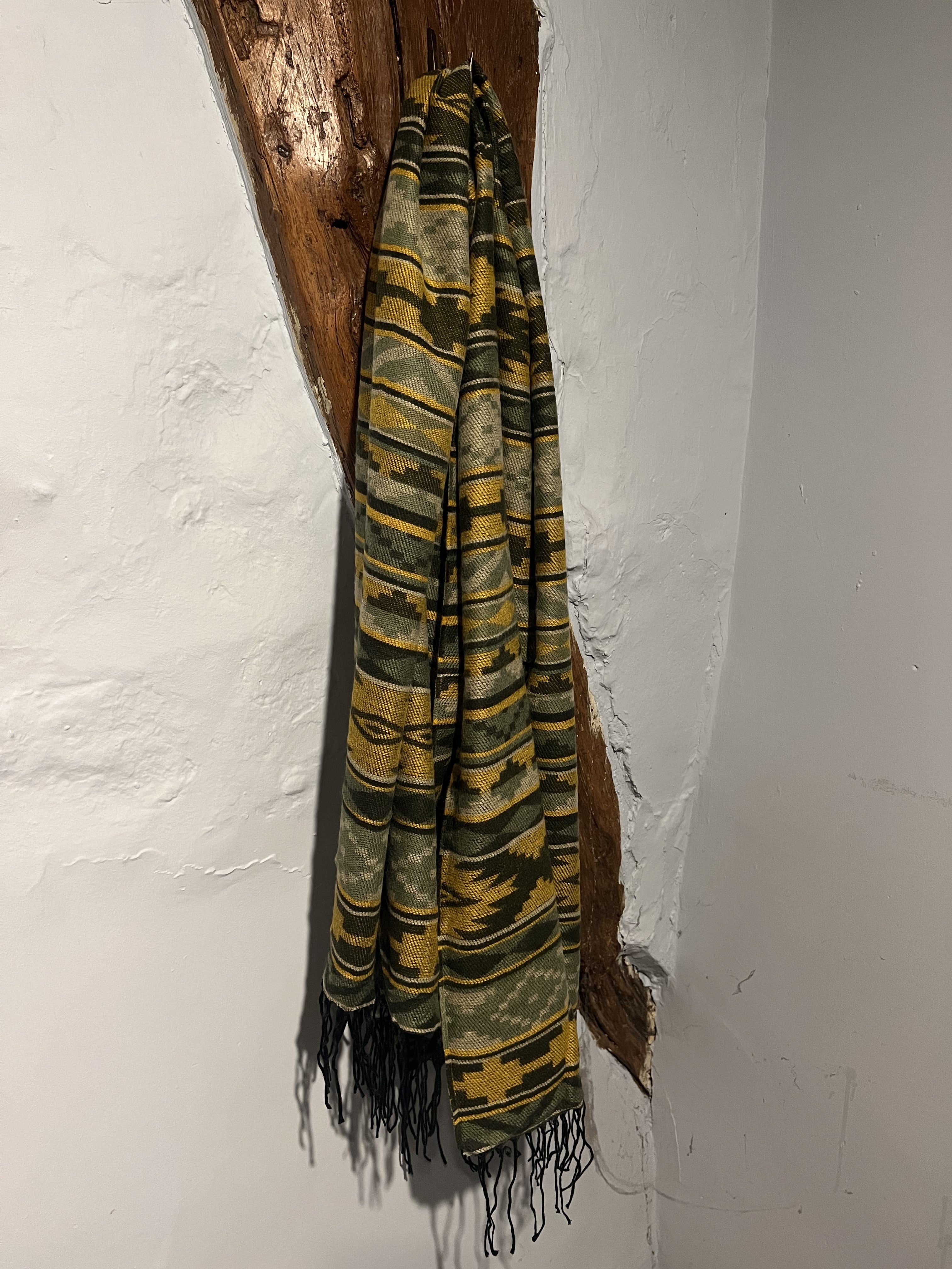 Ladies Green Lightweight Aztec Scarf