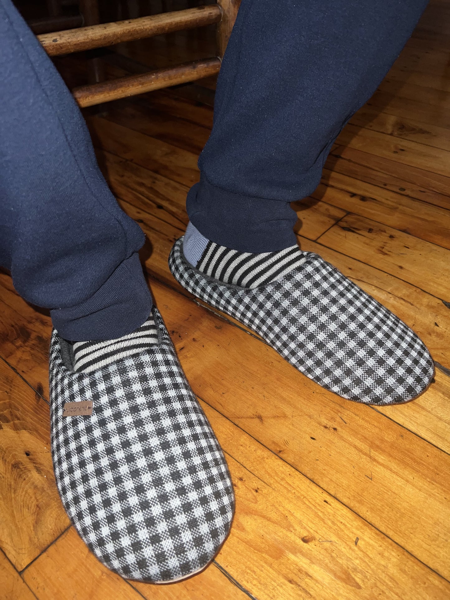 Men's Black & Grey Slippers