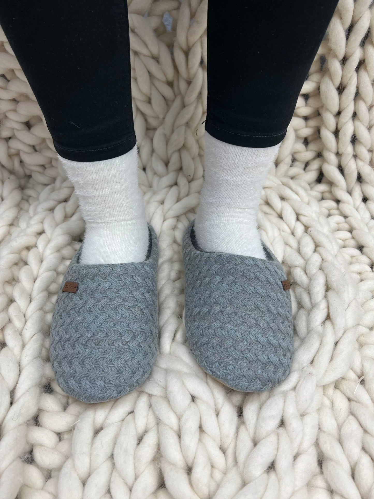 Ladies Basket weave Grey Slipper